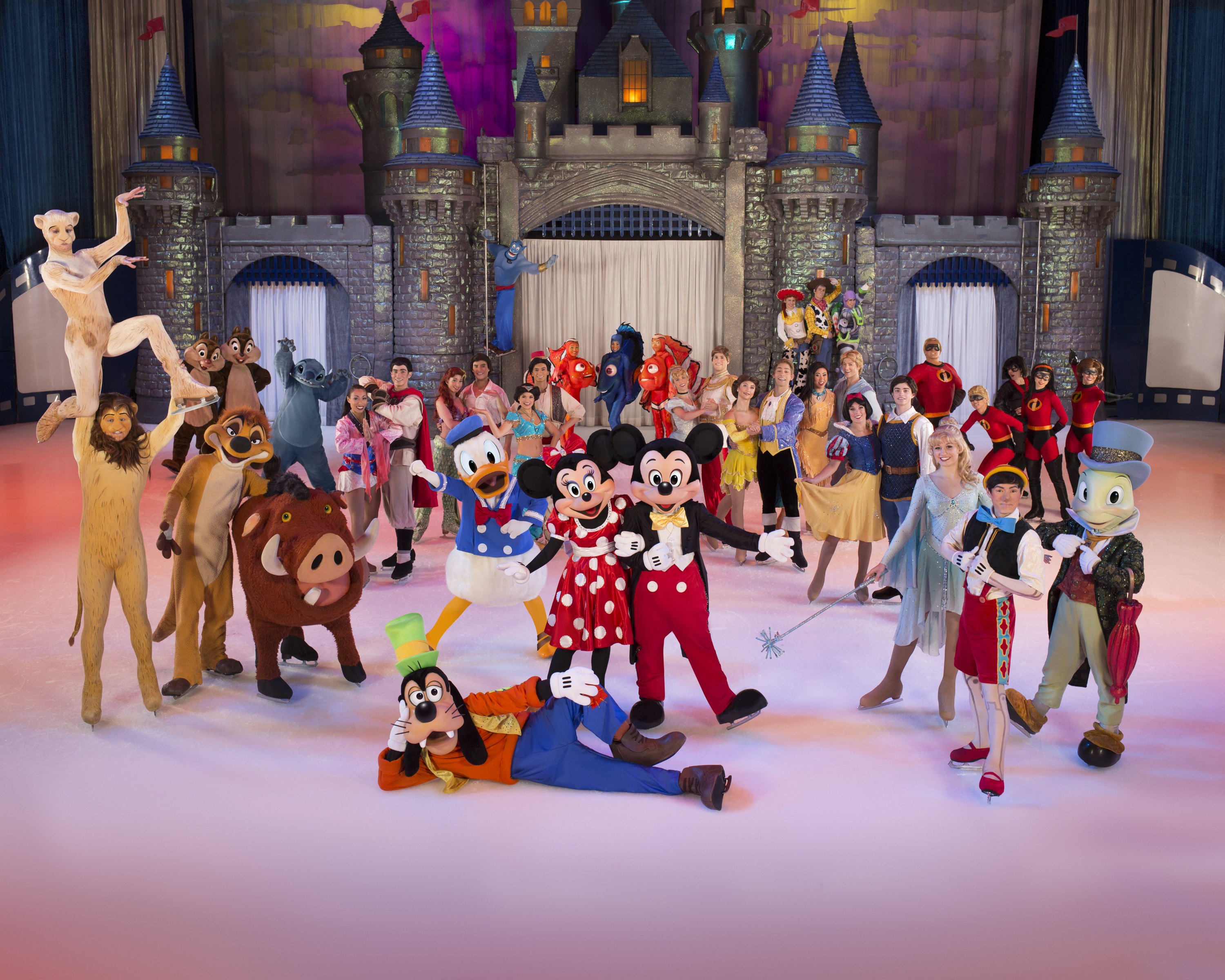 Disneyonicecast.jpg (1.12 MB)