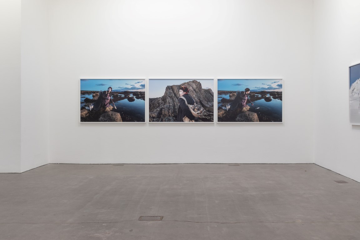 Installation-view-Meryl-McMaster-As-Immense-as-the-Sky-at-Ikon-Gallery-Birmingham-UK-2019-©-Ikon-Gallery-1-Medium.jpg (104 KB)