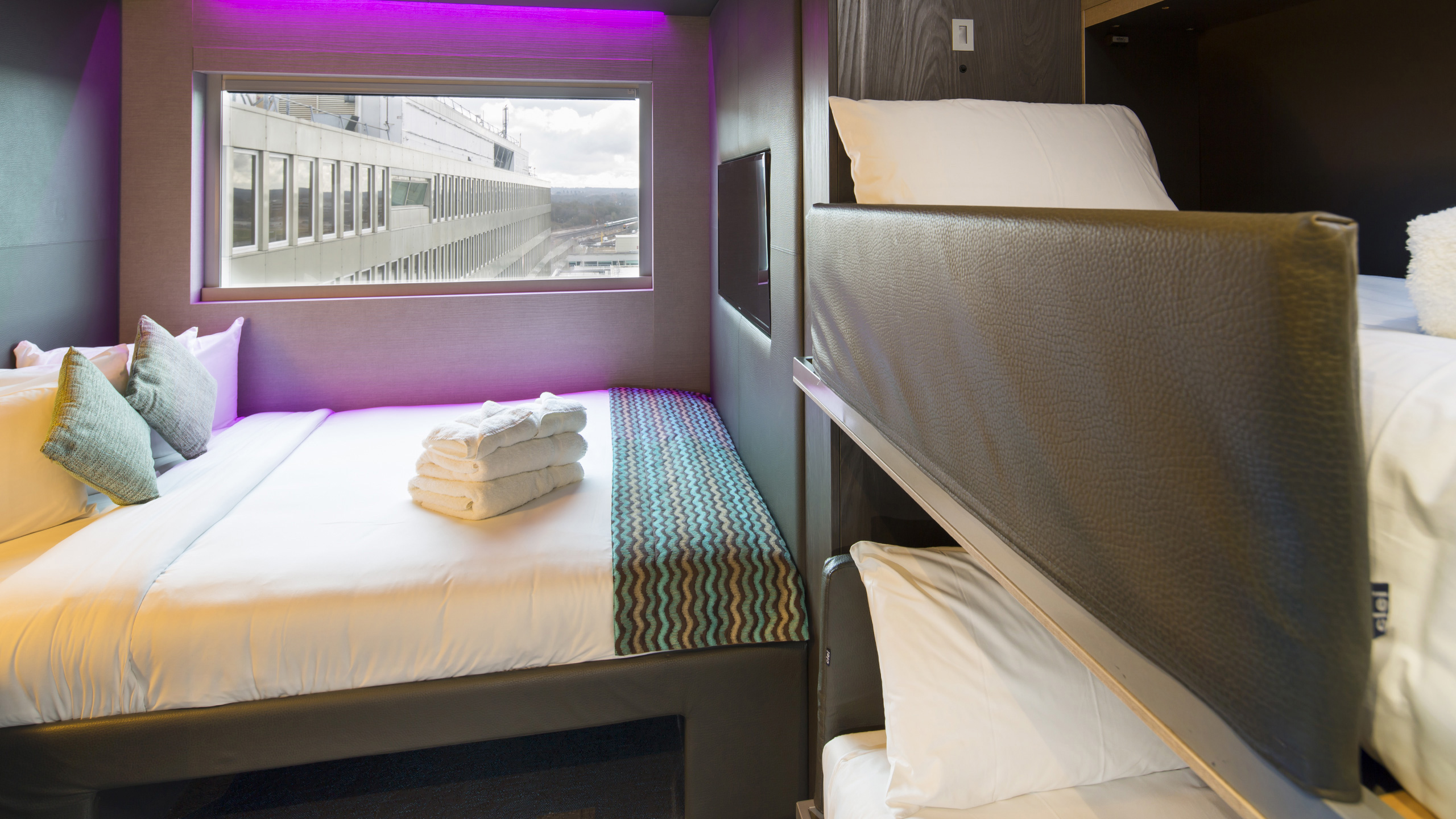 Bloc Hotel Gatwick Parking Bloc Hotel Gatwick Parking