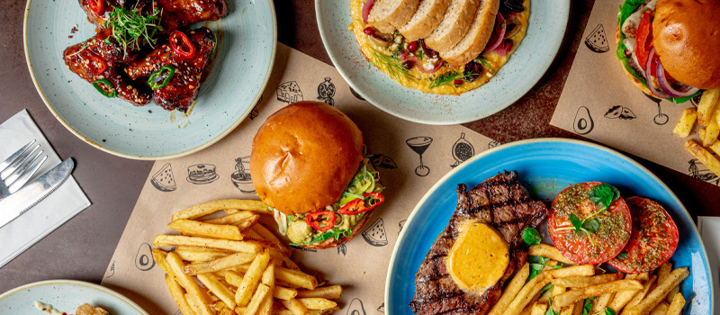 Giraffe at London Gatwick