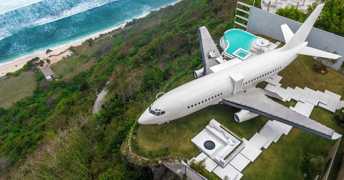 First class cabin - Private Jet Villa.